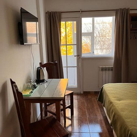 Astoria Patagonia Habitaciones Privadas San Carlos de Bariloche Extérieur photo