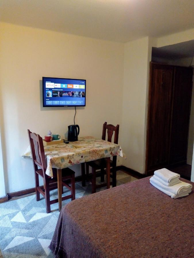 Astoria Patagonia Habitaciones Privadas San Carlos de Bariloche Extérieur photo
